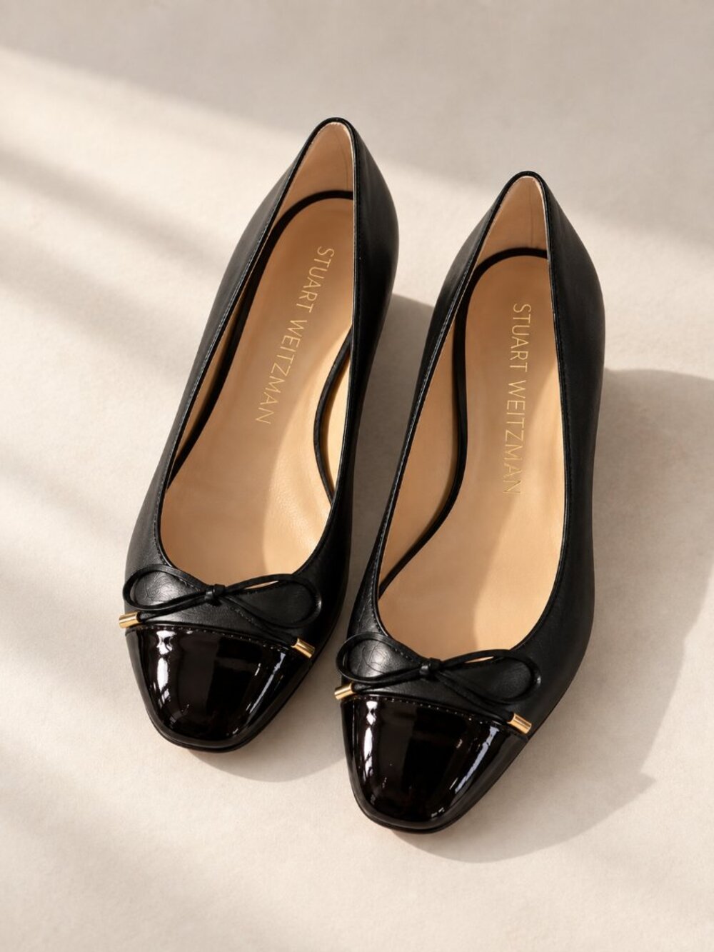 STUART WEITZMAN Black Leather Sleek Bow Ballet Flat $426 MSRP